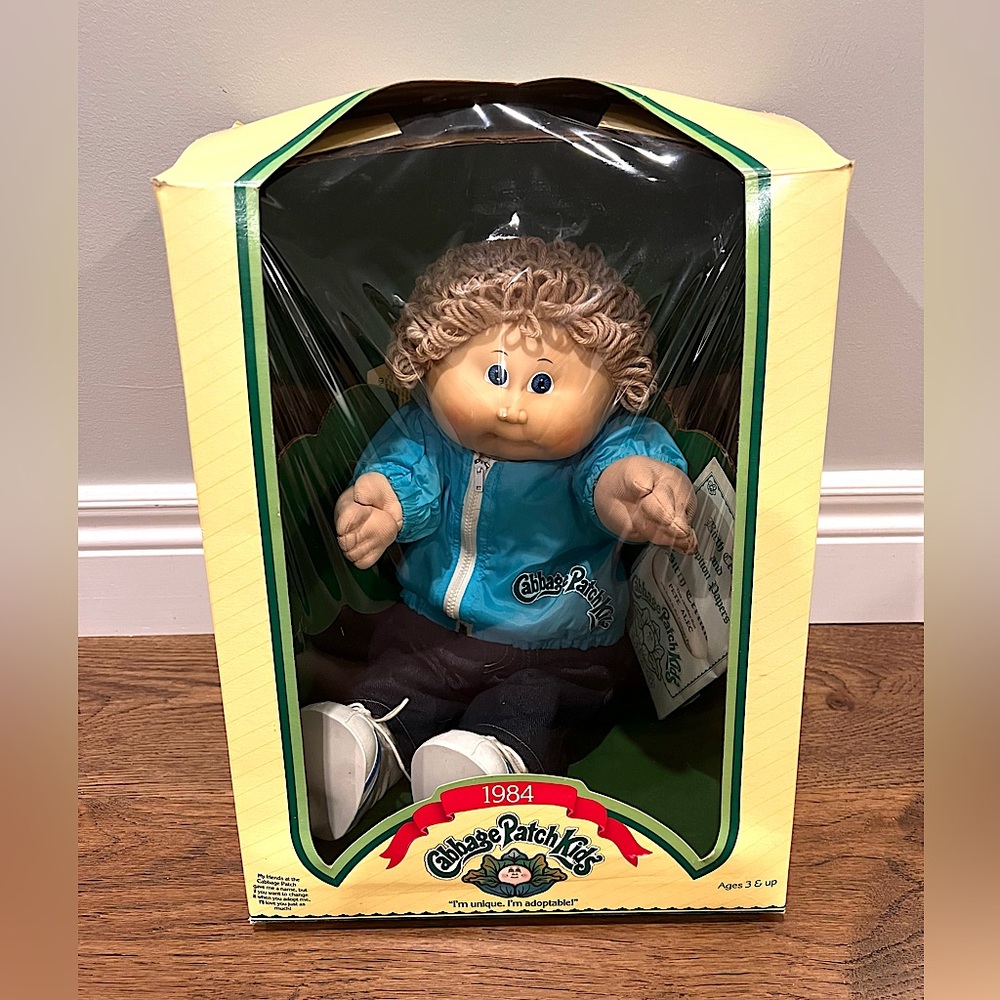 Vintage cabbage patch doll in box